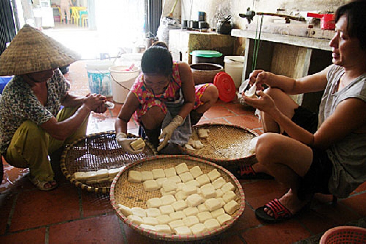 Apricot Tofu is a traditional recipe