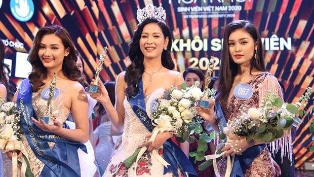 nam can tho university student crowned vietnam miss university picture 1