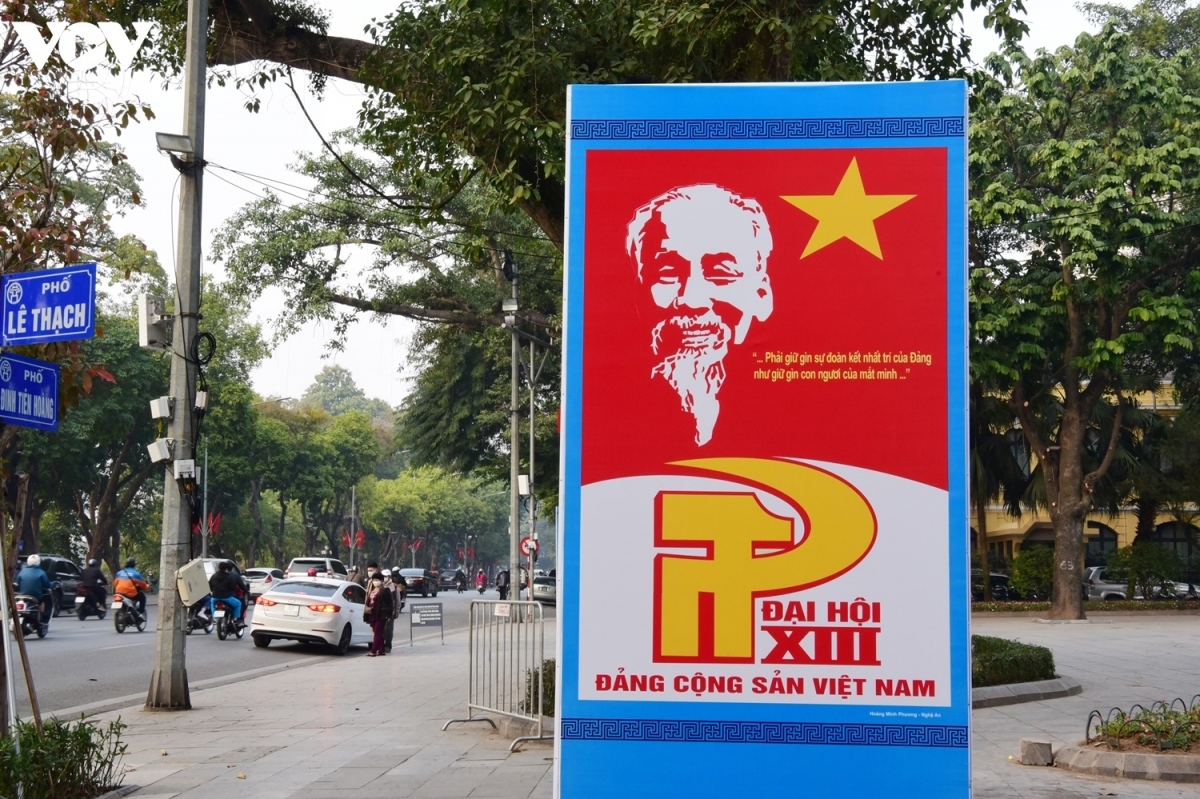hanoi radiantly decorated to welcome upcoming national party congress picture 8