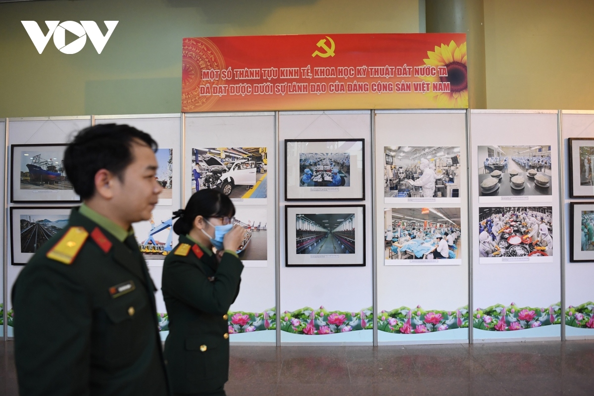 exhibition showcases the party s achievements through periods picture 11