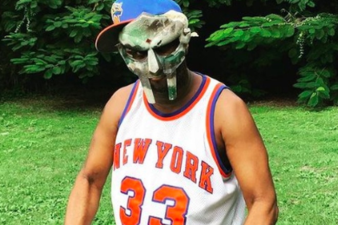 rapper mf doom qua doi o tuoi 49 hinh anh 2