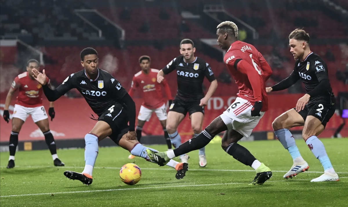 MU đang chơi ép sân trước Aston Villa. (Ảnh: Reuters).