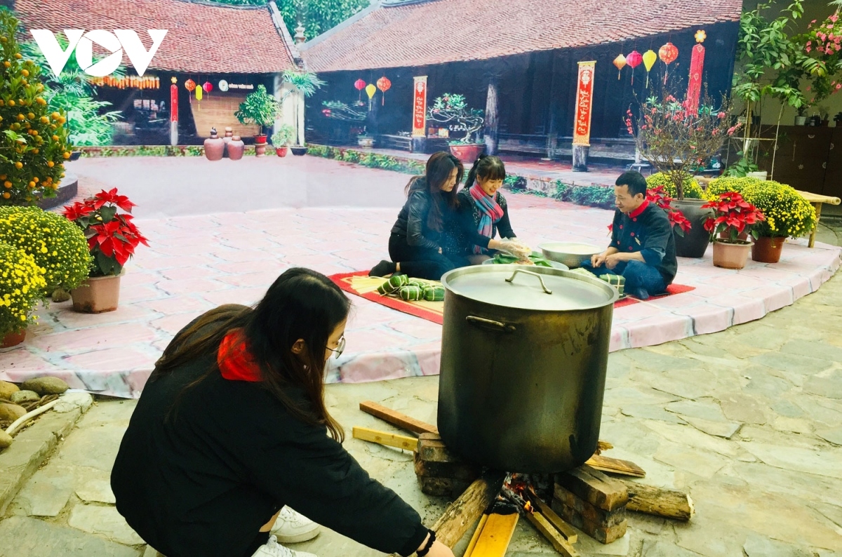 tet space from bygone era recreated in hanoi capital picture 10