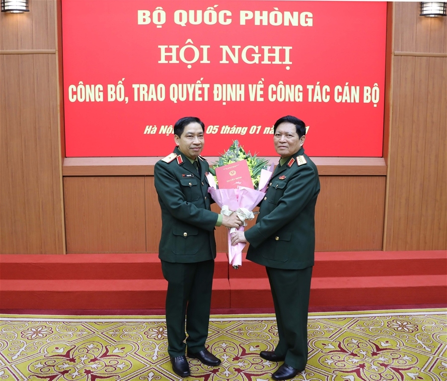 thang quan ham cap tuong cho truong ban co yeu chinh phu hinh anh 1