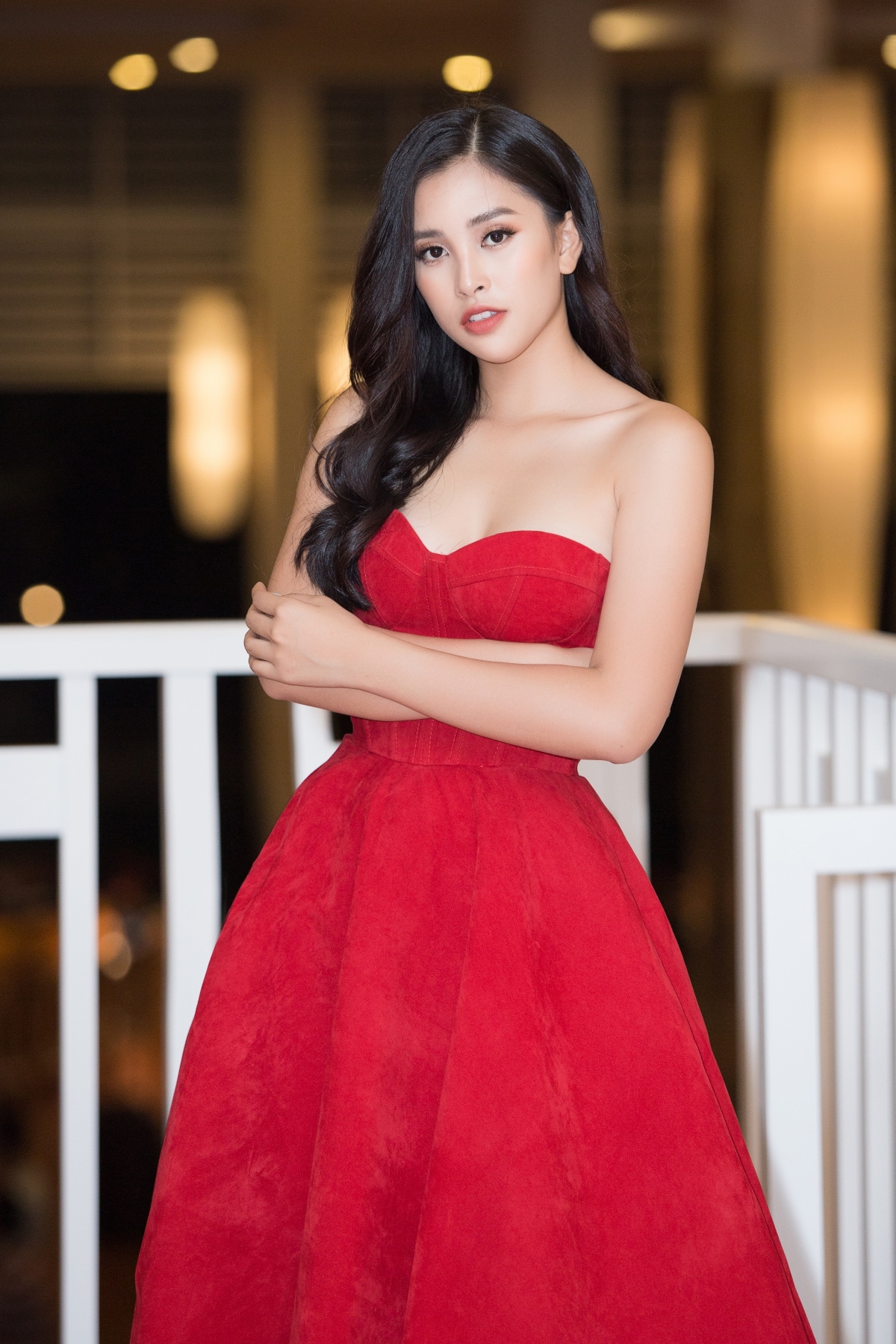 ba nang hau tai sac ven toan lot top hoa hau nhan ai tai miss world hinh anh 11