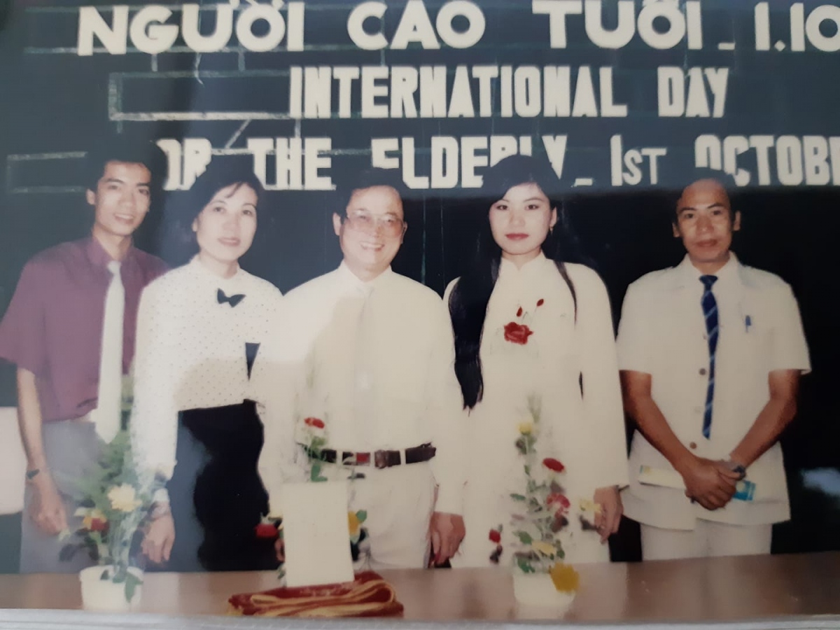  thanh tung xin hau chuyen cac cu hinh anh 3