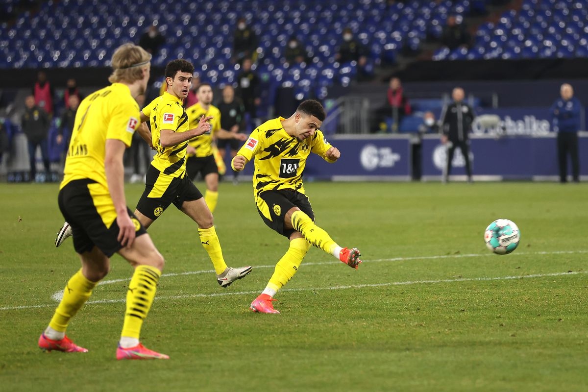 haaland, sancho cung nhau di vao lich su bundesliga hinh anh 1