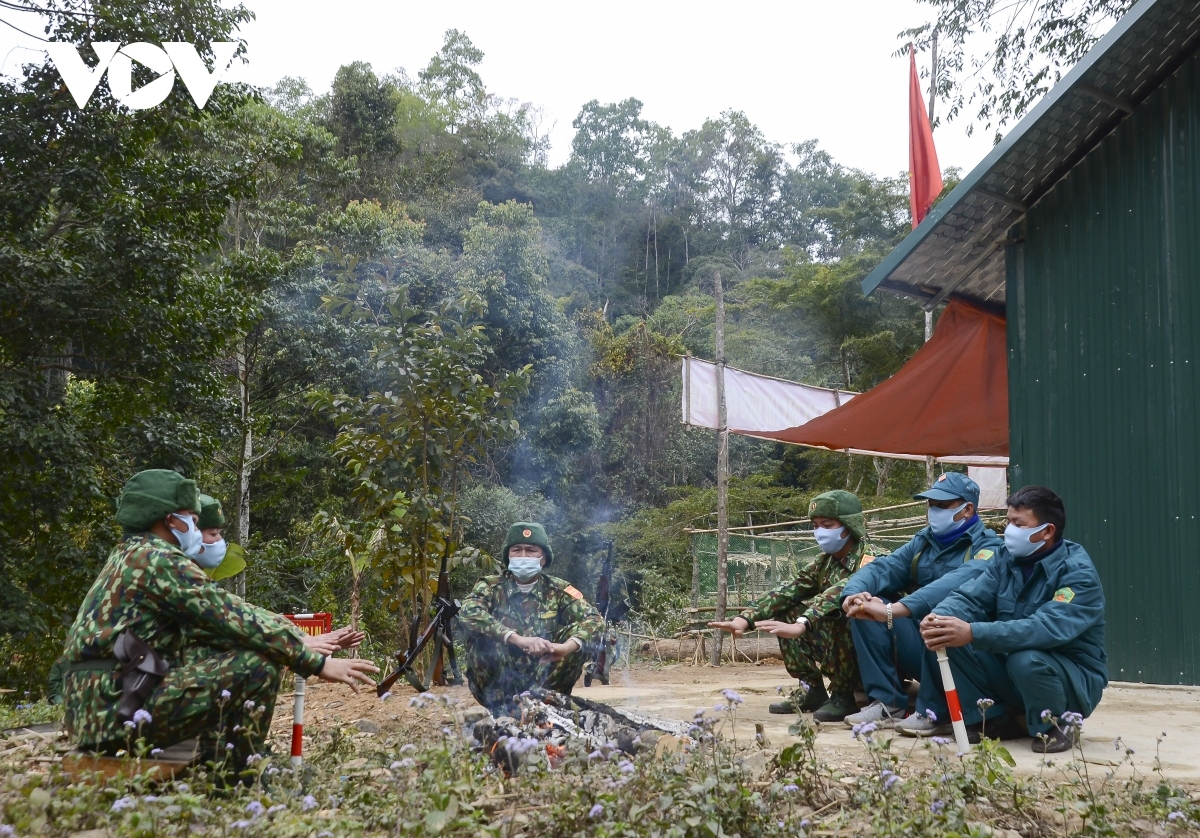 du bao thoi tiet hom nay mien bac sang va dem troi ret, vung nui duoi 17 do c hinh anh 1