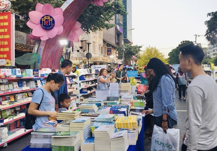 hcm city to open book street festival to mark tet holiday picture 1