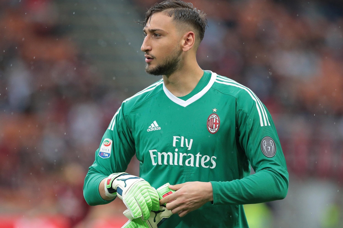 Gianluigi Donnarumma sẽ hết hạn hợp đồng với AC Milan vào cuối mùa giải (Ảnh: Getty).