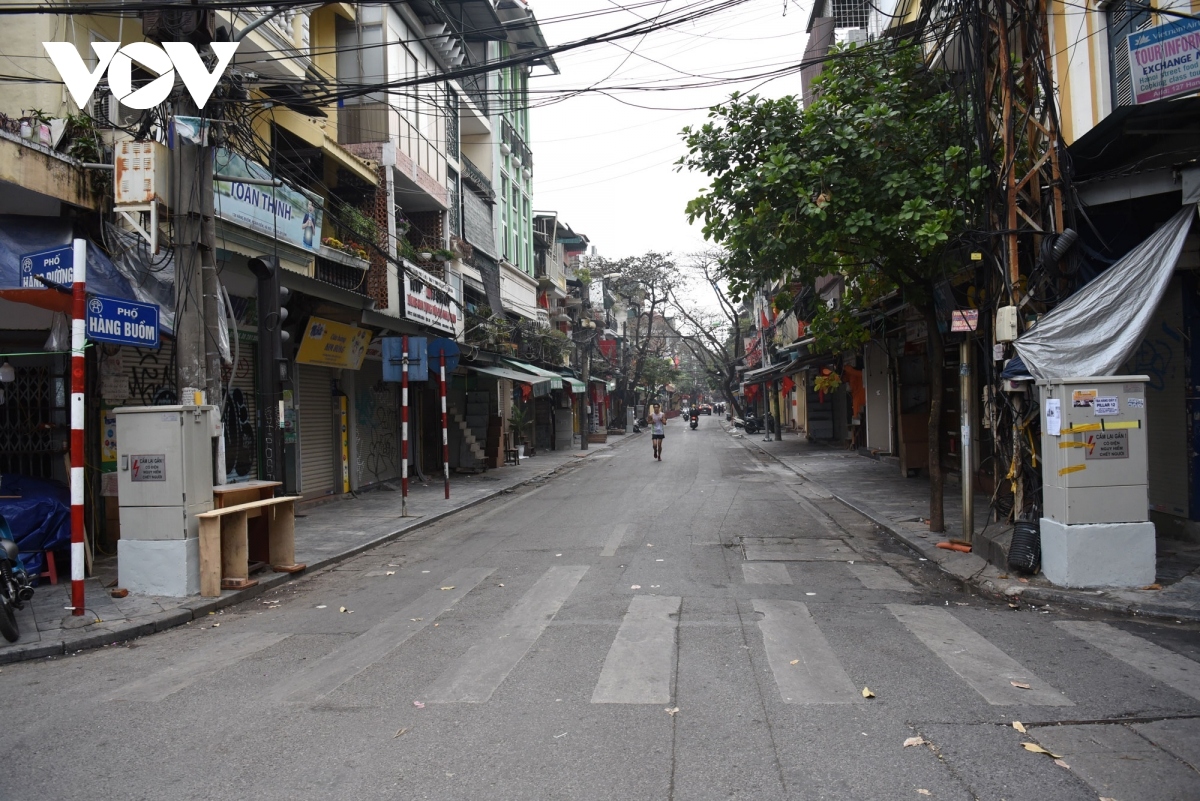 hanoi capital looks markedly different on lunar new year s day picture 5