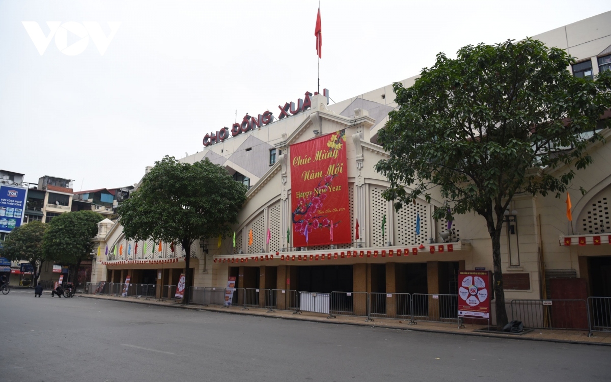 hanoi capital looks markedly different on lunar new year s day picture 6