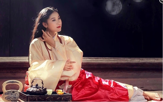 actress wins award at 2021 paris international film festival picture 1 actress wins award at 2021 paris international film festival picture 1
