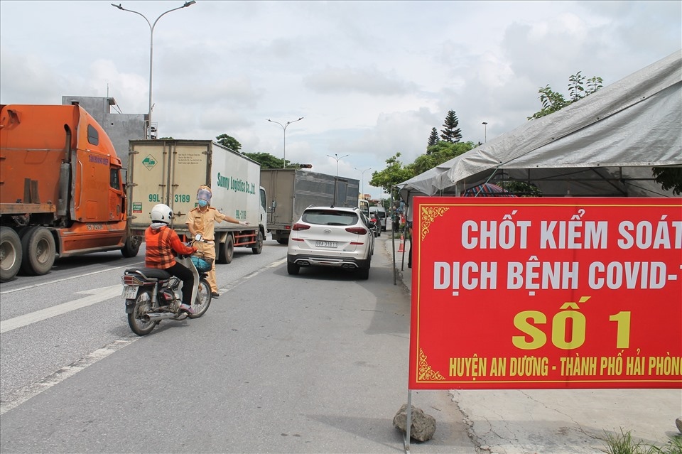 hai duong nho bo gtvt go phong toa de hang hoa qua hai phong hinh anh 1