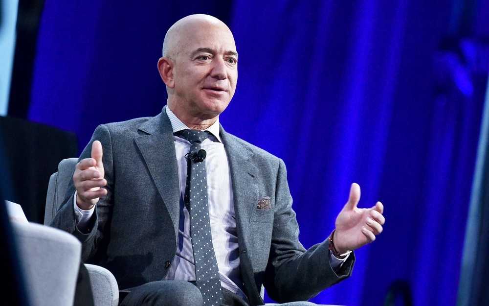 Tỷ Phú Jeff Bezos Bất Ngờ Rút Khỏi Vị Trí Ceo Amazon | Vov.Vn