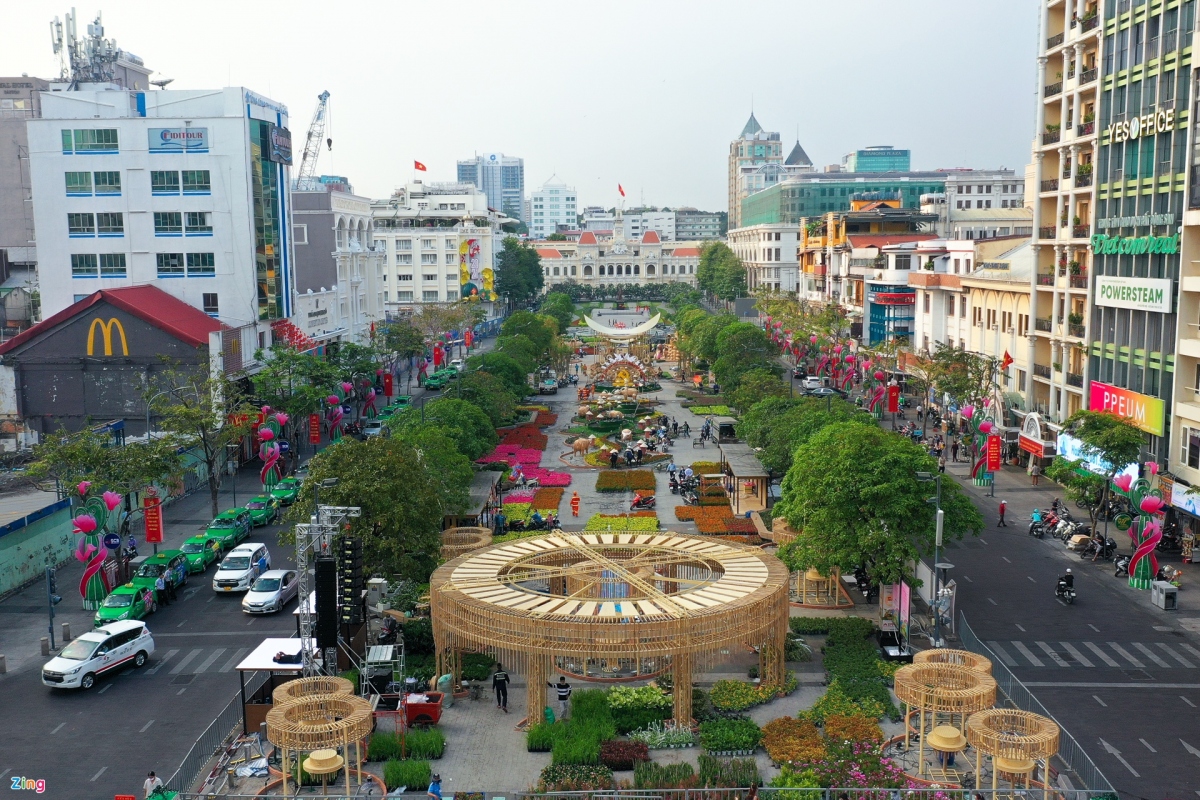 the country s largest flower street taking shape in hcm city picture 1