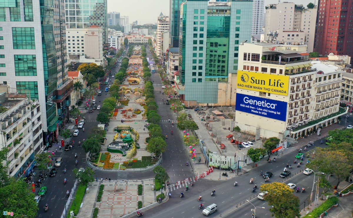 the country s largest flower street taking shape in hcm city picture 10