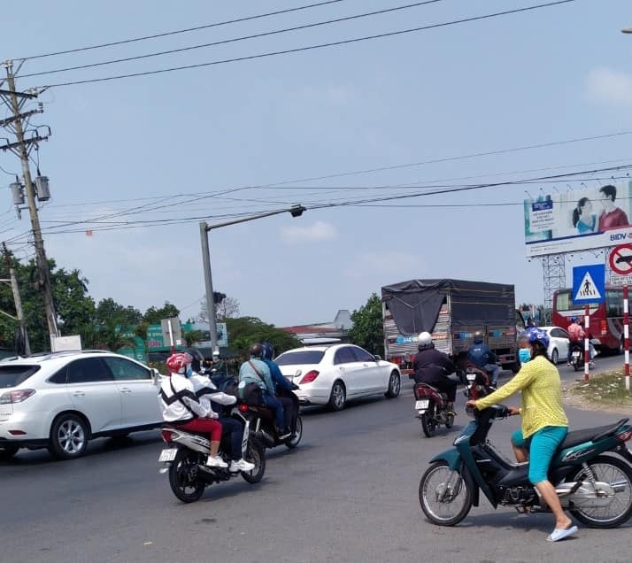 tien giang, ben tre Un u giao thong nghiem trong tai cua ngo mien tay hinh anh 4