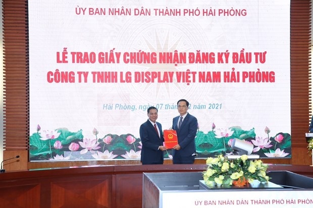 hai phong grants investment approval to lg display s project picture 1