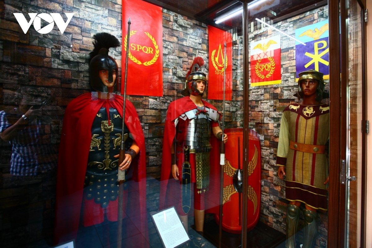 unique collection of old weapons and uniforms on show at vung tau museum picture 5