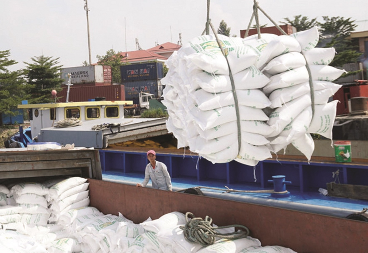 rice export price exceeds us 550 million per tonne picture 1