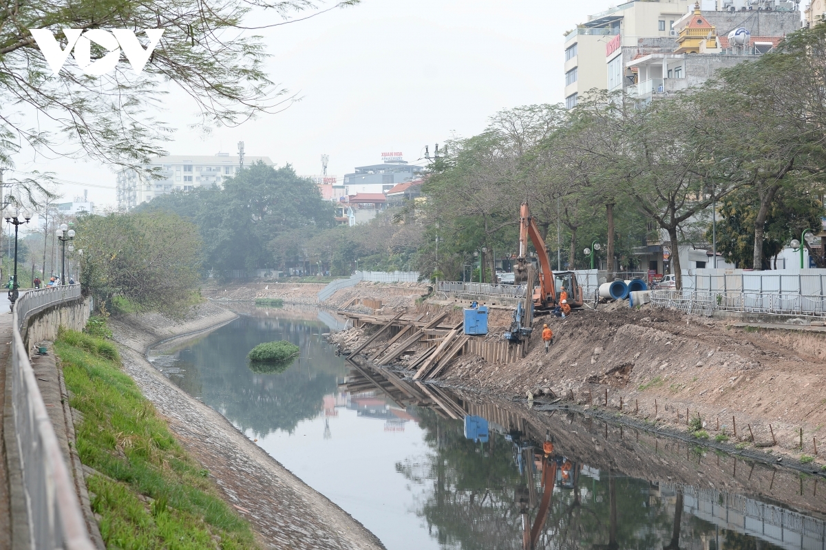 "Hồi sinh" sông Tô Lịch: Cần kết hợp đồng bộ nhiều giải pháp