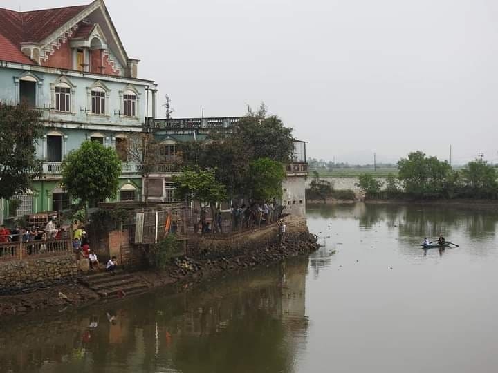 Nhảy xuống sông cứu bạn gái, nam thanh niên người Hà Tĩnh mất tích