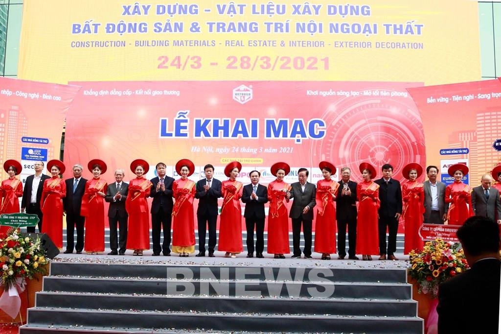 vietbuild hanoi international exhibition 2021 kicks off picture 1