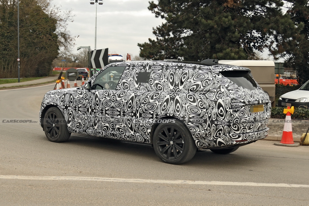 Range Rover 2022 mới của Land Rover dự kiến sẽ ra mắt vào cuối năm hoặc đầu năm 2022.