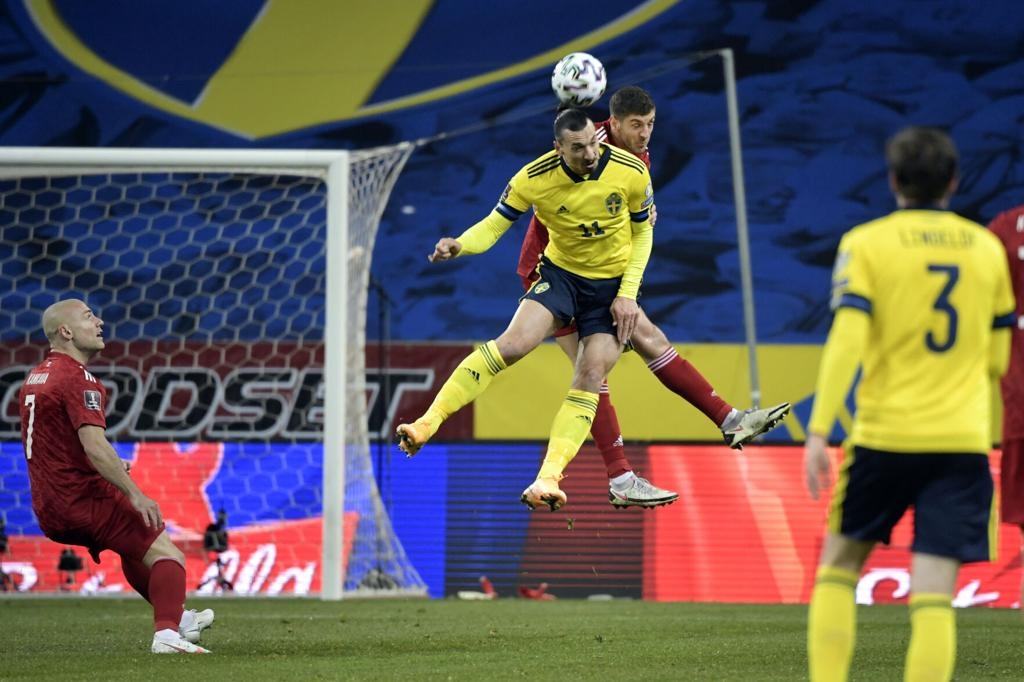 Ibrahimovic tỏa sáng ngay ngày trở lại ĐT Thụy Điển. (Ảnh: Getty).