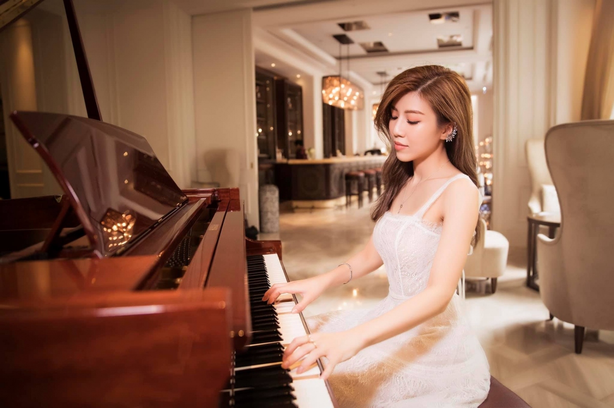 Trang Pháp là nữ producer toàn năng hiếm hoi trong showbiz Việt