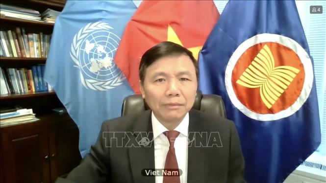 Ambassador Dang Dinh Quy, Head of the Permanent Mission of Vietnam to the United Nations attends a virtually held meeting on the situation in Sudan. (Photo: VNA)