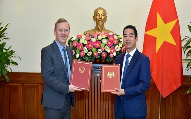 vietnam, uk exchange official notes of ukvfta picture 1