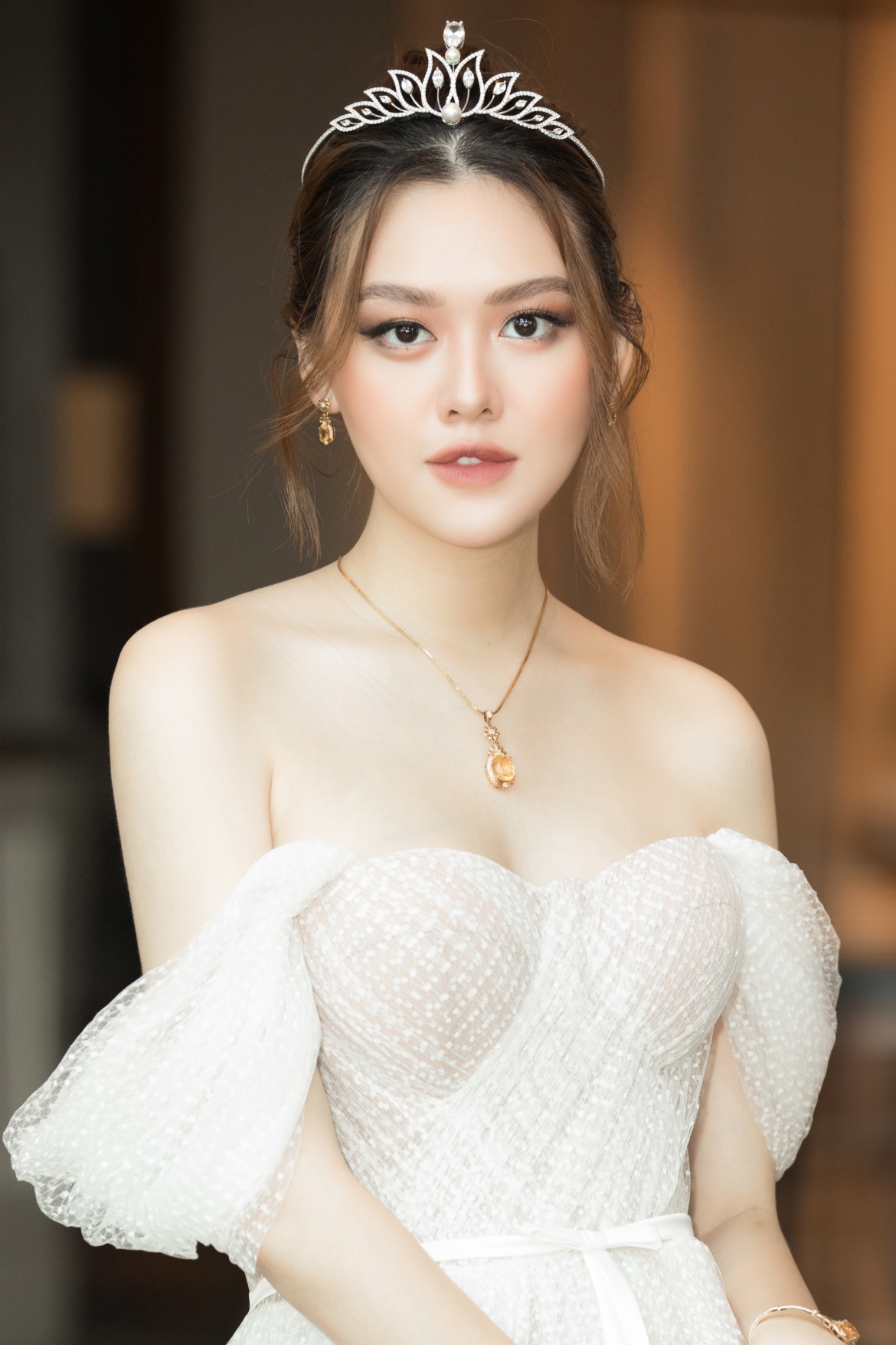 hoa hau luong thuy linh, Do ha do sac tai hop bao khoi dong miss world vietnam 2021 hinh anh 7