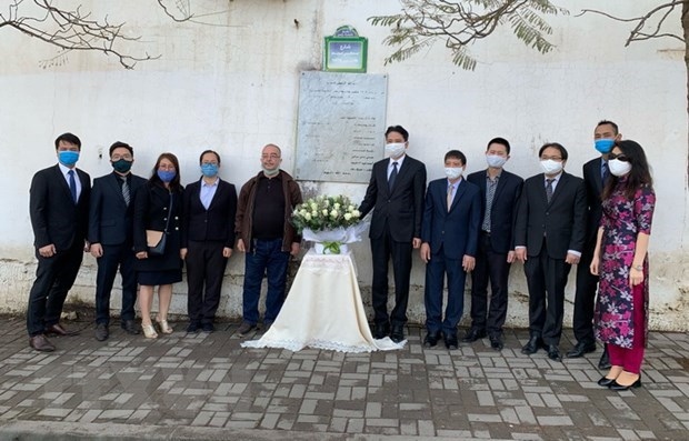 diplomats commemorate fallen algerian journalists in vietnam picture 1