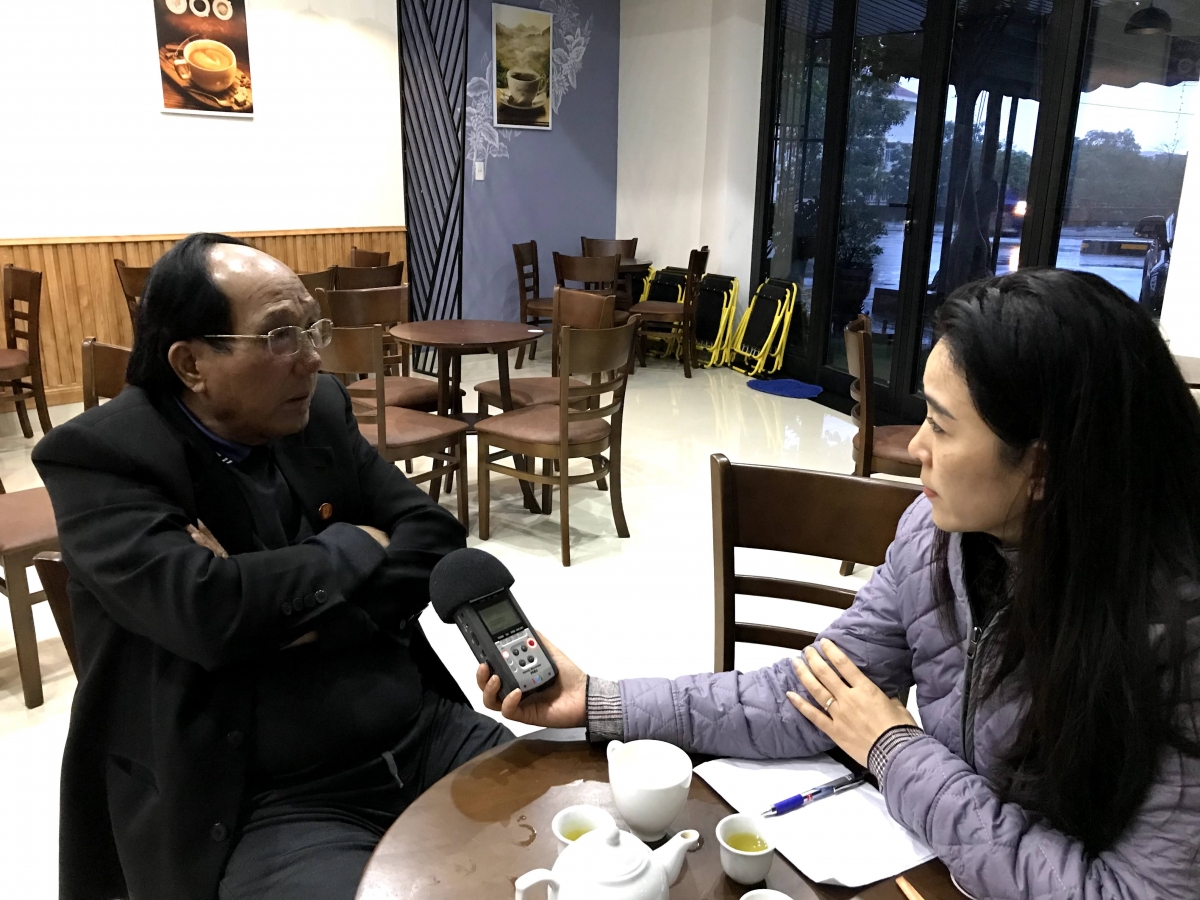 Để vơi bớt những niềm đau