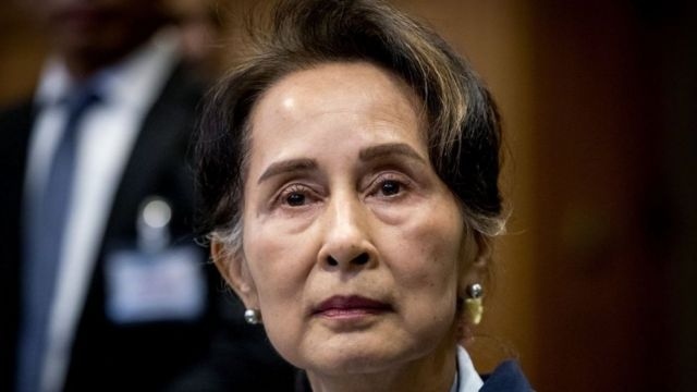 ba san suu kyi bi cao buoc them toi danh moi hinh anh 1