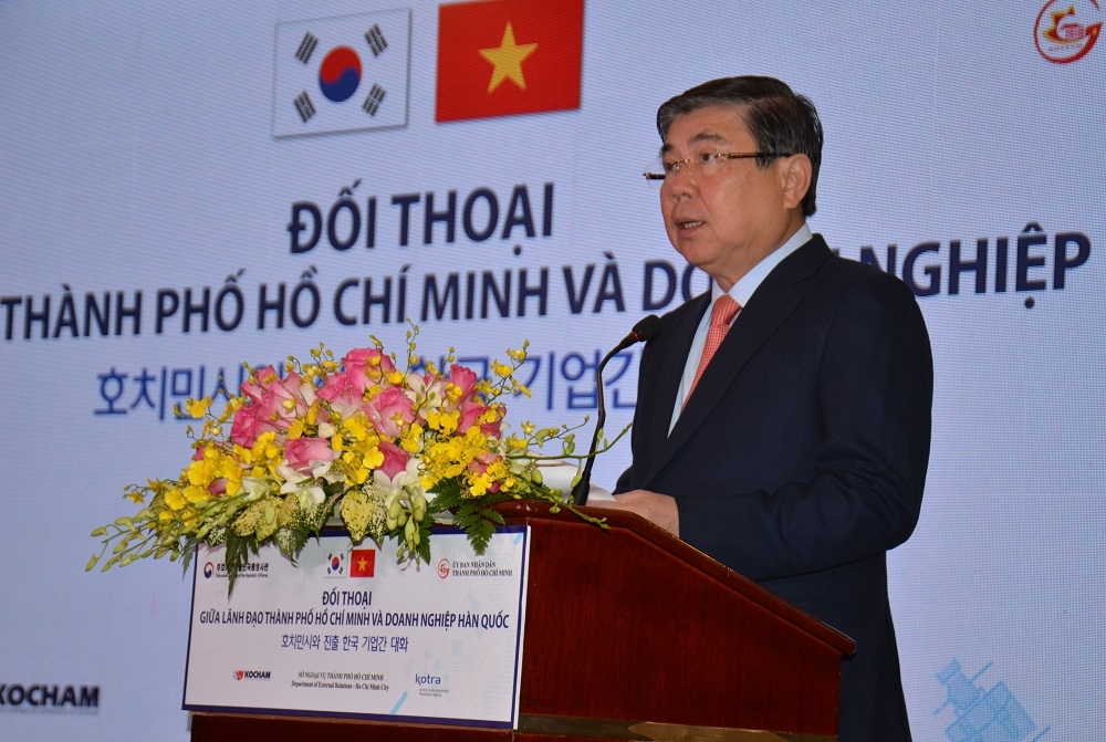 Chủ tịch UBND TP HCM Nguyễn Thành Phong đối thoại với các doanh nghiệp Hàn Quốc.