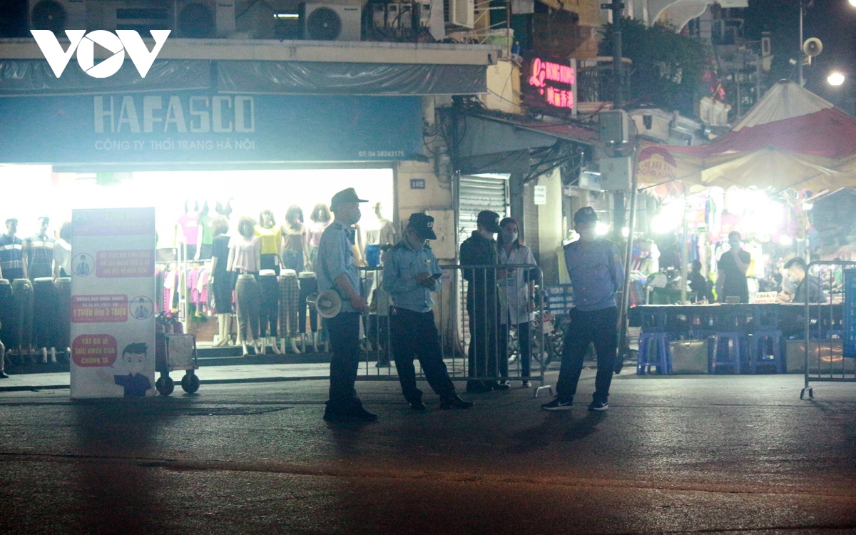 hanoi capital reopens weekend pedestrian streets in old quarter picture 2