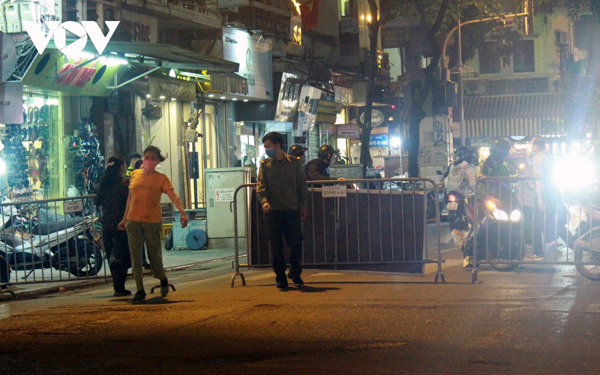 hanoi capital reopens weekend pedestrian streets in old quarter picture 3