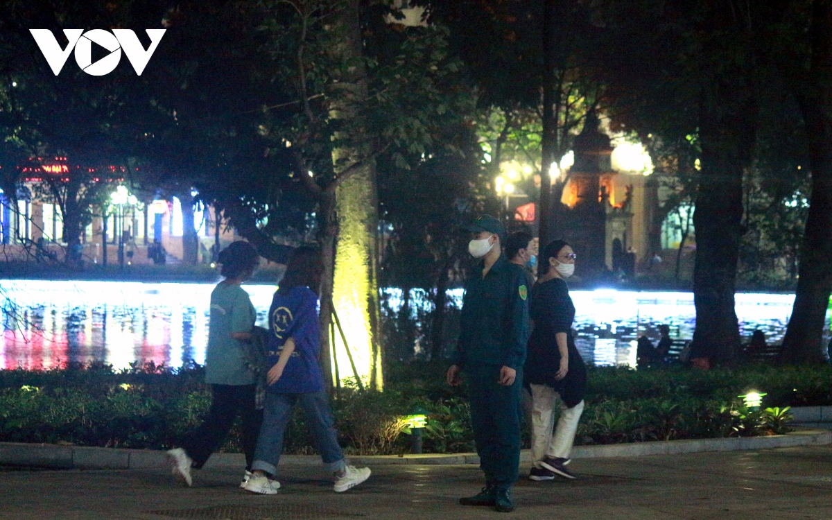 hanoi capital reopens weekend pedestrian streets in old quarter picture 7