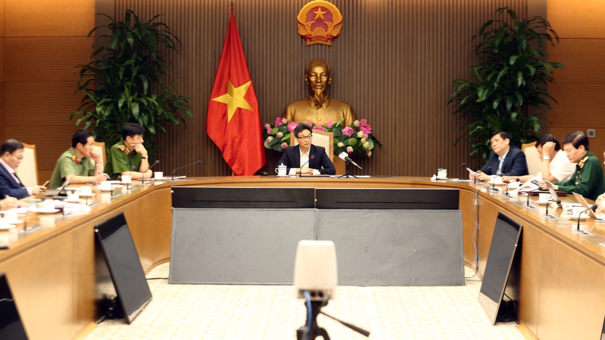 questions arise over how vietnam will implement plan for vaccine passports picture 2
