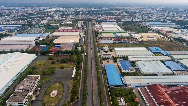 Mở đường cao tốc sẽ góp phần phát triển kinh tế-xã hội 2 tỉnh (ảnh khu công nghiệp ở Bình Phước).