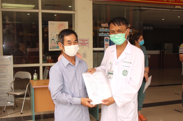 Critically ill infected patient recovers in biggest coronavirus hotspot
