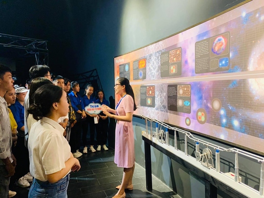 first science tour launched in vietnam picture 1