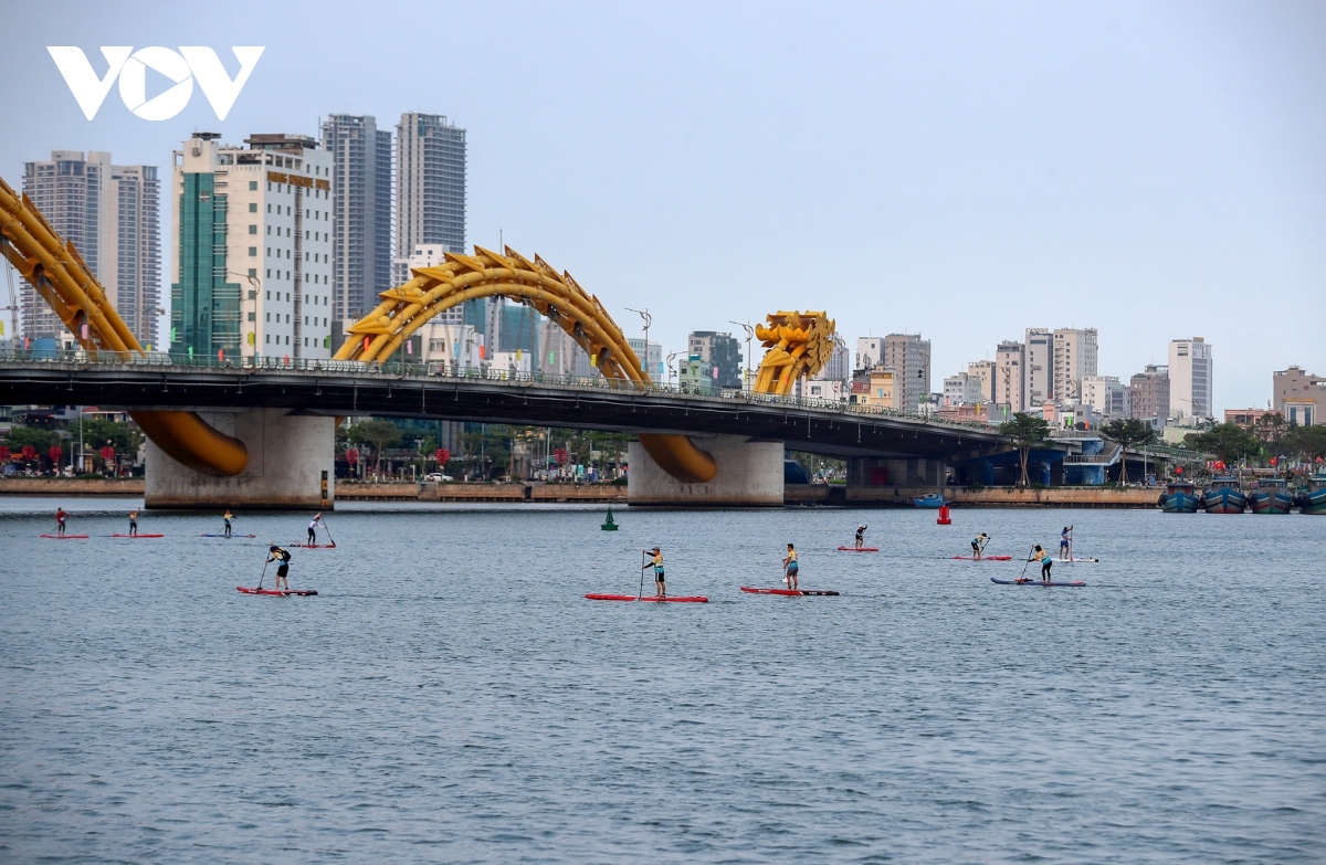 han river welcomes launch of da nang sup race 2021 picture 12