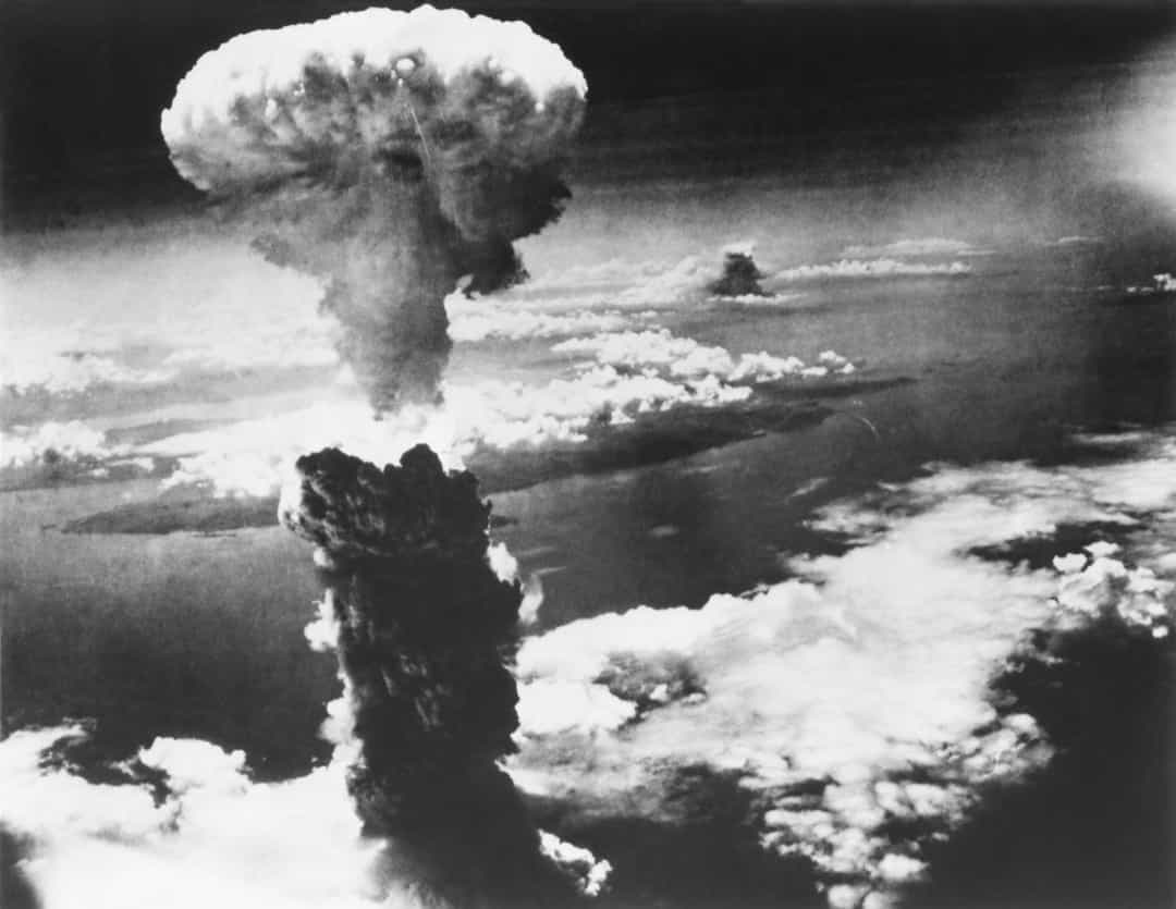 Ông Yamaguchi Tsutomu là công dân Nhật Bản duy nhất được chính phủ công nhận là người sống sót trong cả 2 cuộc ném bom nguyên tử của Mĩ xuống Hiroshima và Nagasaki vào cuối Thế chiến II.