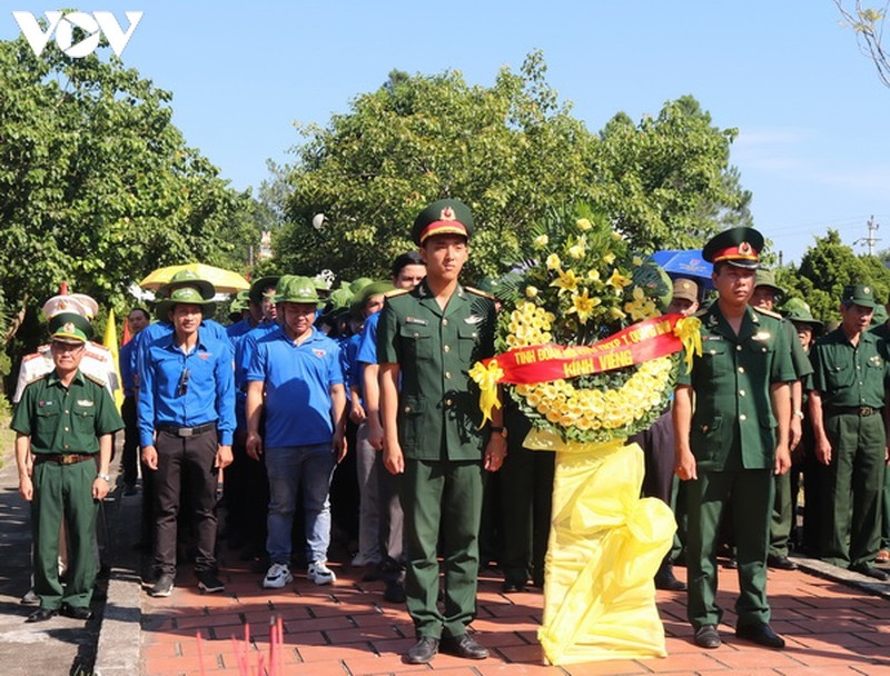 cuu thanh nien xung phong Duoc cong hien la hanh phuc hinh anh 1