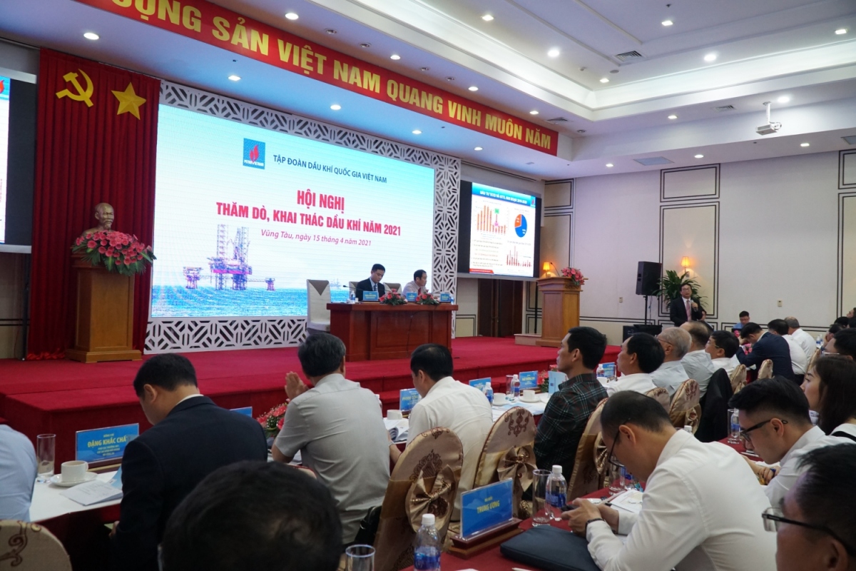 petrovietnam to chuc hoi nghi tham do, khai thac dau khi nam 2021 hinh anh 1