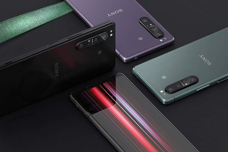 sony co nam tai chinh an tuong, kinh doanh dien thoai xperia co lai hinh anh 1